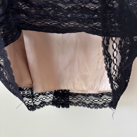 Milly Lace Sleeveless High Neck Top Sz 4 Black - Picture 3 of 9